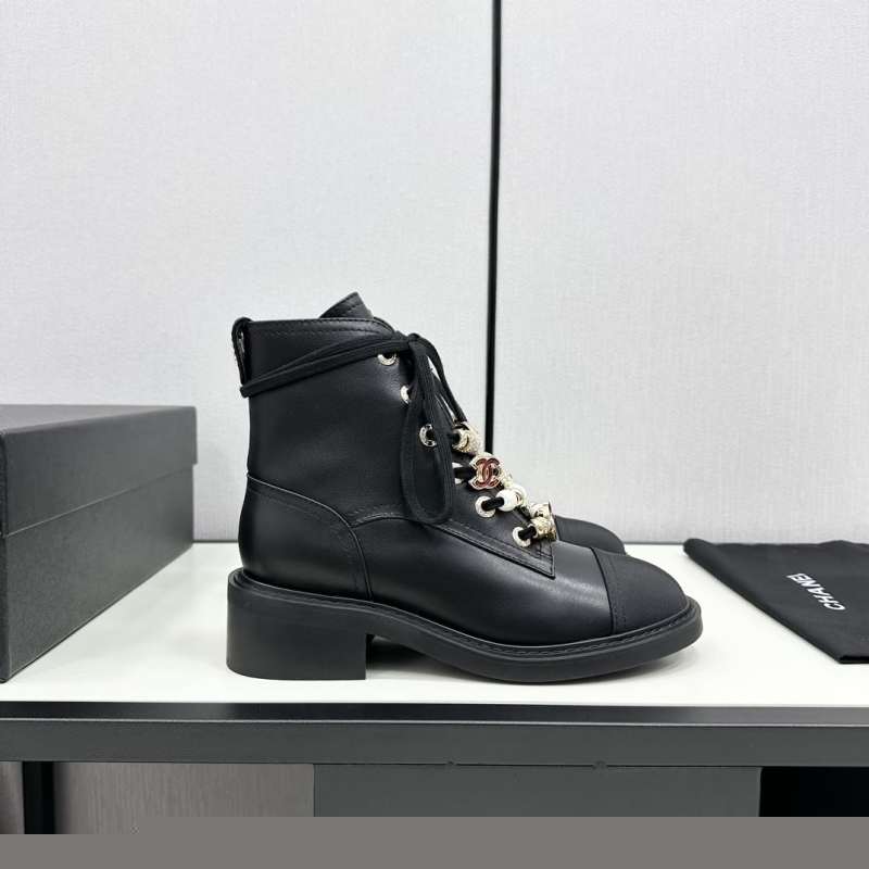 Ch*el boots